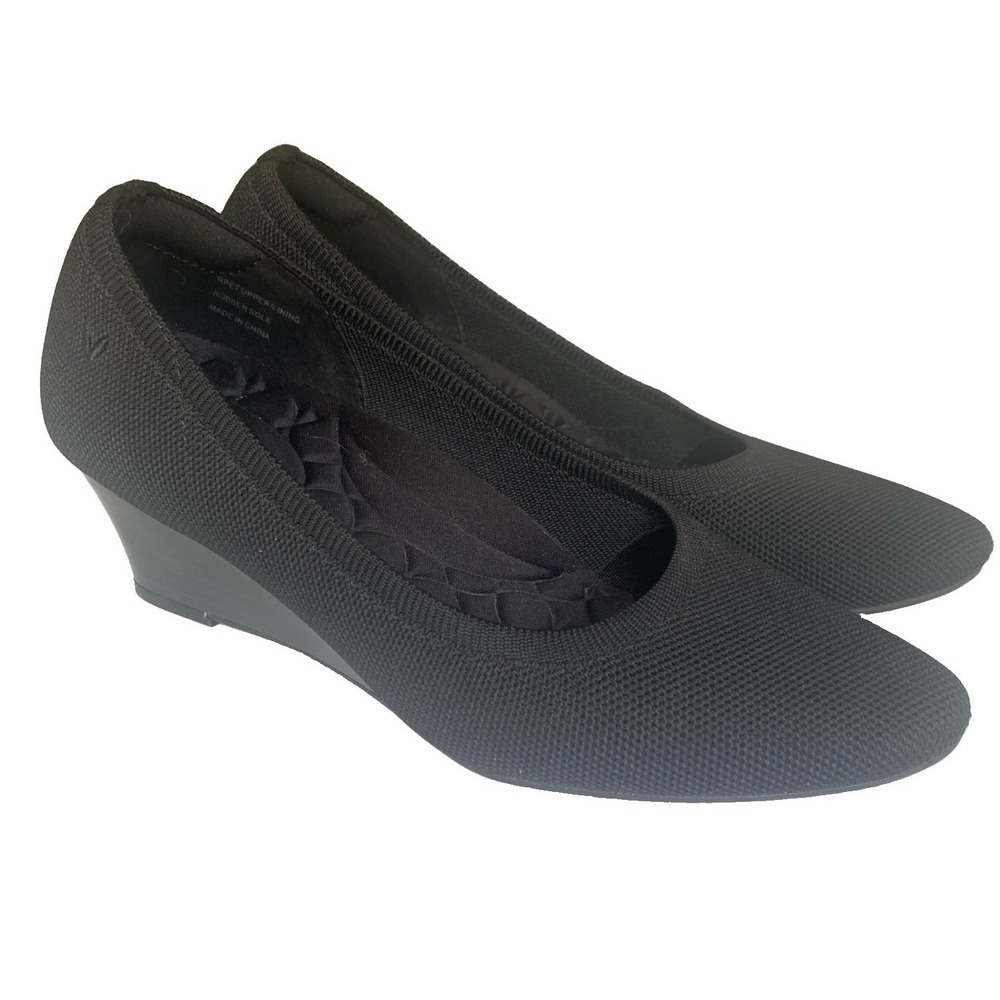 Vivaia Shoes Tamia Pro Almond Toe Wedge 37 Black Heels Padded